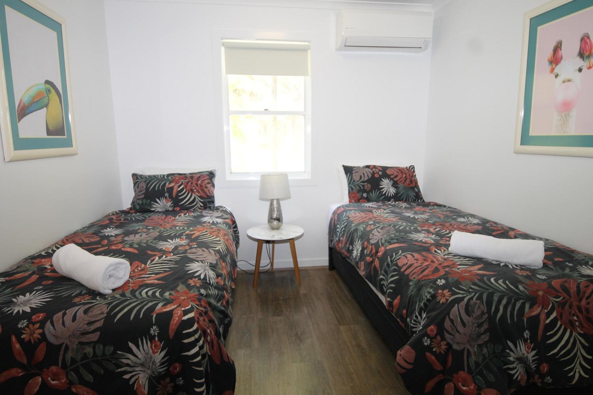 Moreton Island Villas And Apartments ทังกาลูมา ห้อง รูปภาพ