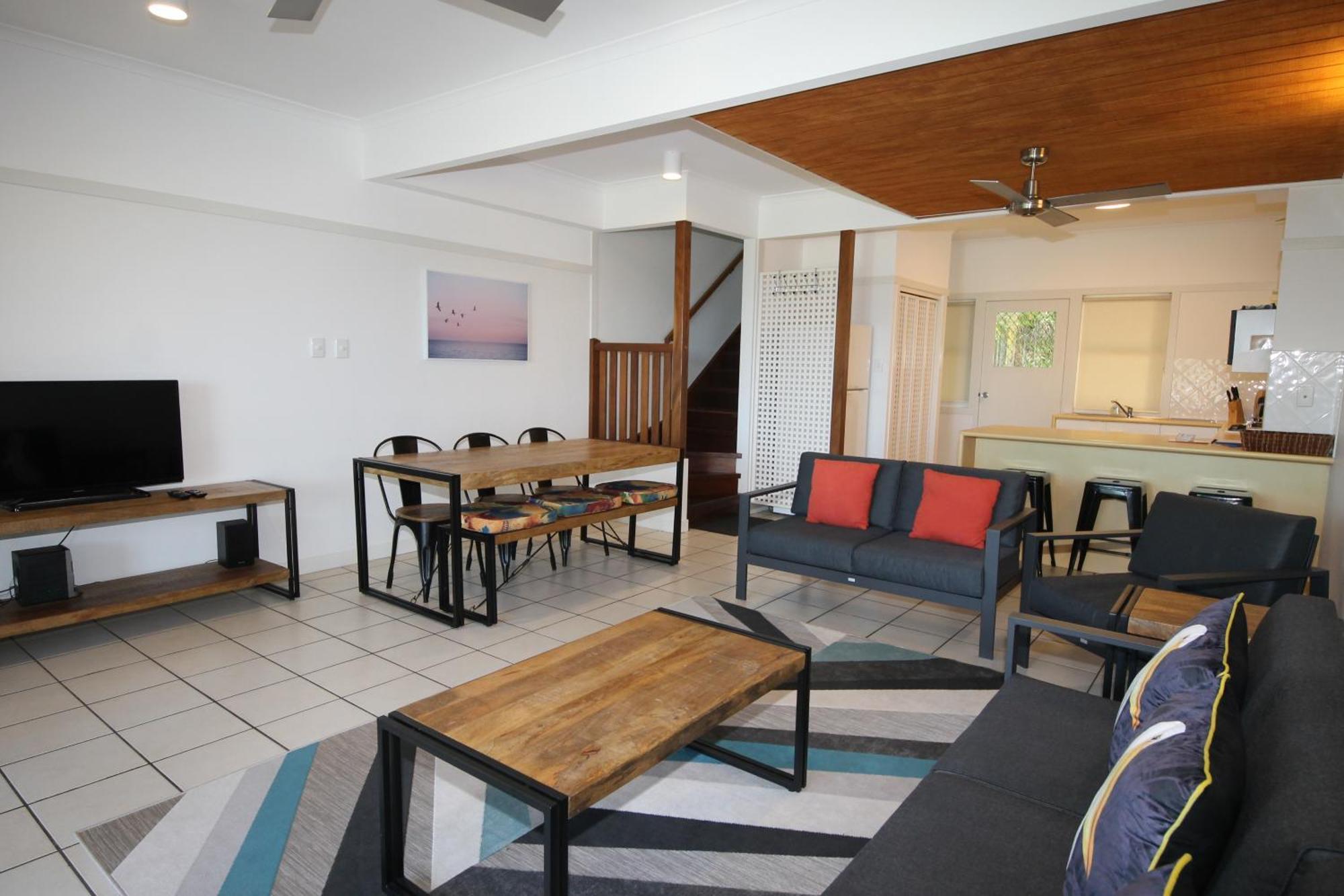 Moreton Island Villas And Apartments ทังกาลูมา ห้อง รูปภาพ